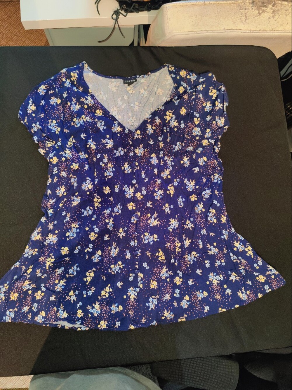 Navy Floral Blouse - Torrid Size 4 x